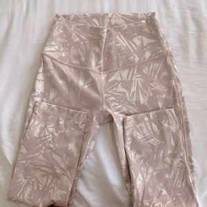 Lululemon leggings